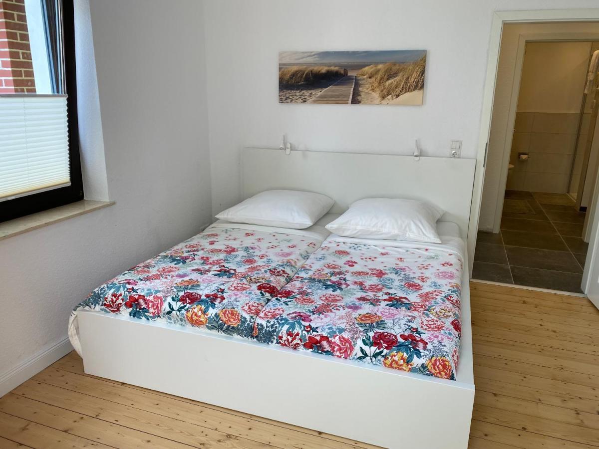 Neu!!! Netflix!!! Schöne Ferienwohnungen im grünen mit Top Ausstattung - nur 15 min bis Koblenz Eitelborn Exterior foto