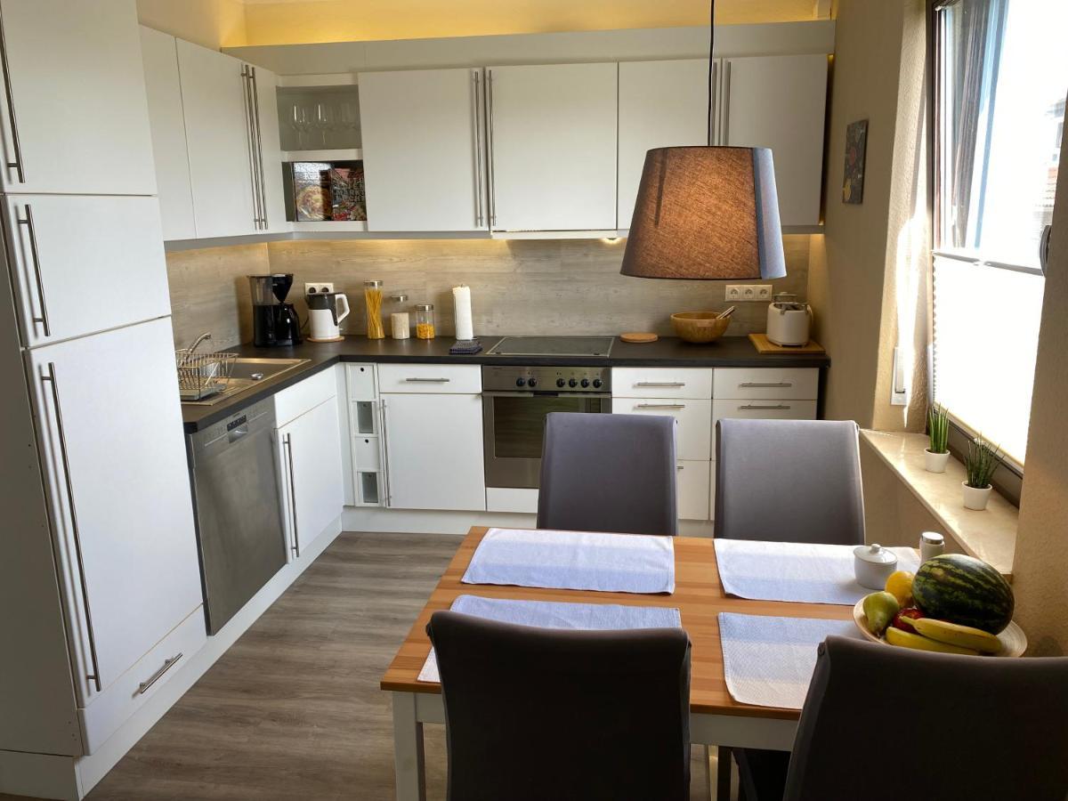 Neu!!! Netflix!!! Schöne Ferienwohnungen im grünen mit Top Ausstattung - nur 15 min bis Koblenz Eitelborn Exterior foto