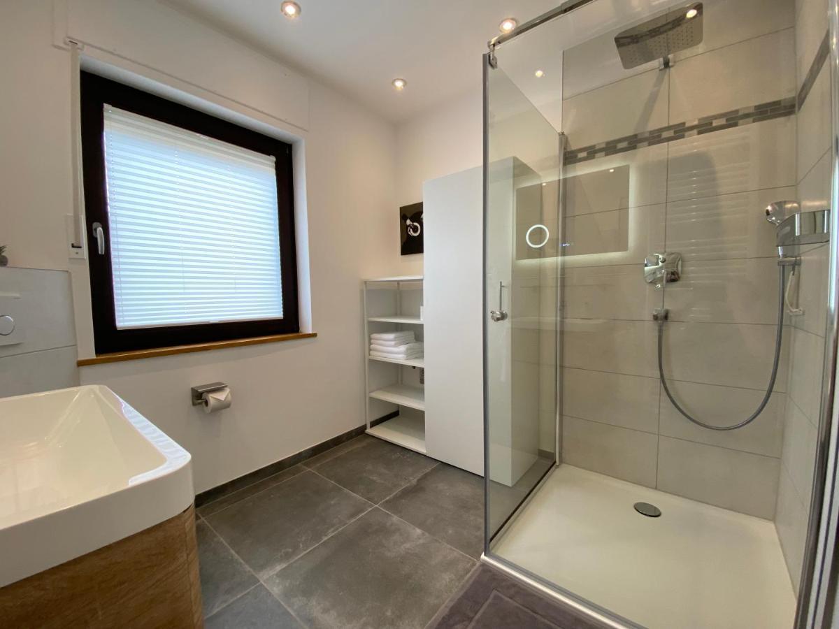Neu!!! Netflix!!! Schöne Ferienwohnungen im grünen mit Top Ausstattung - nur 15 min bis Koblenz Eitelborn Exterior foto
